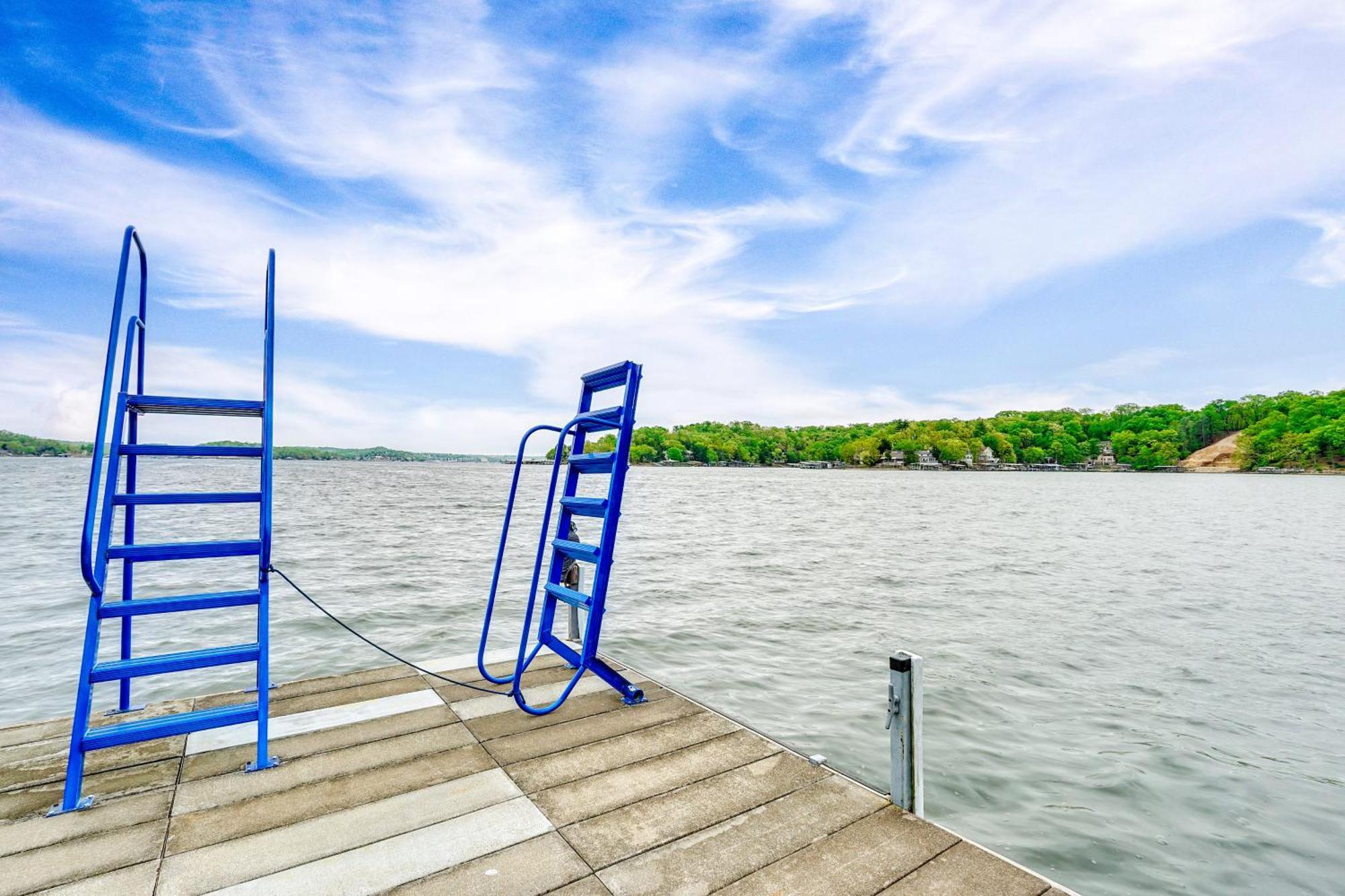 Townhouse With Shared Dock On Lake Of The Ozarks! Eksteriør billede