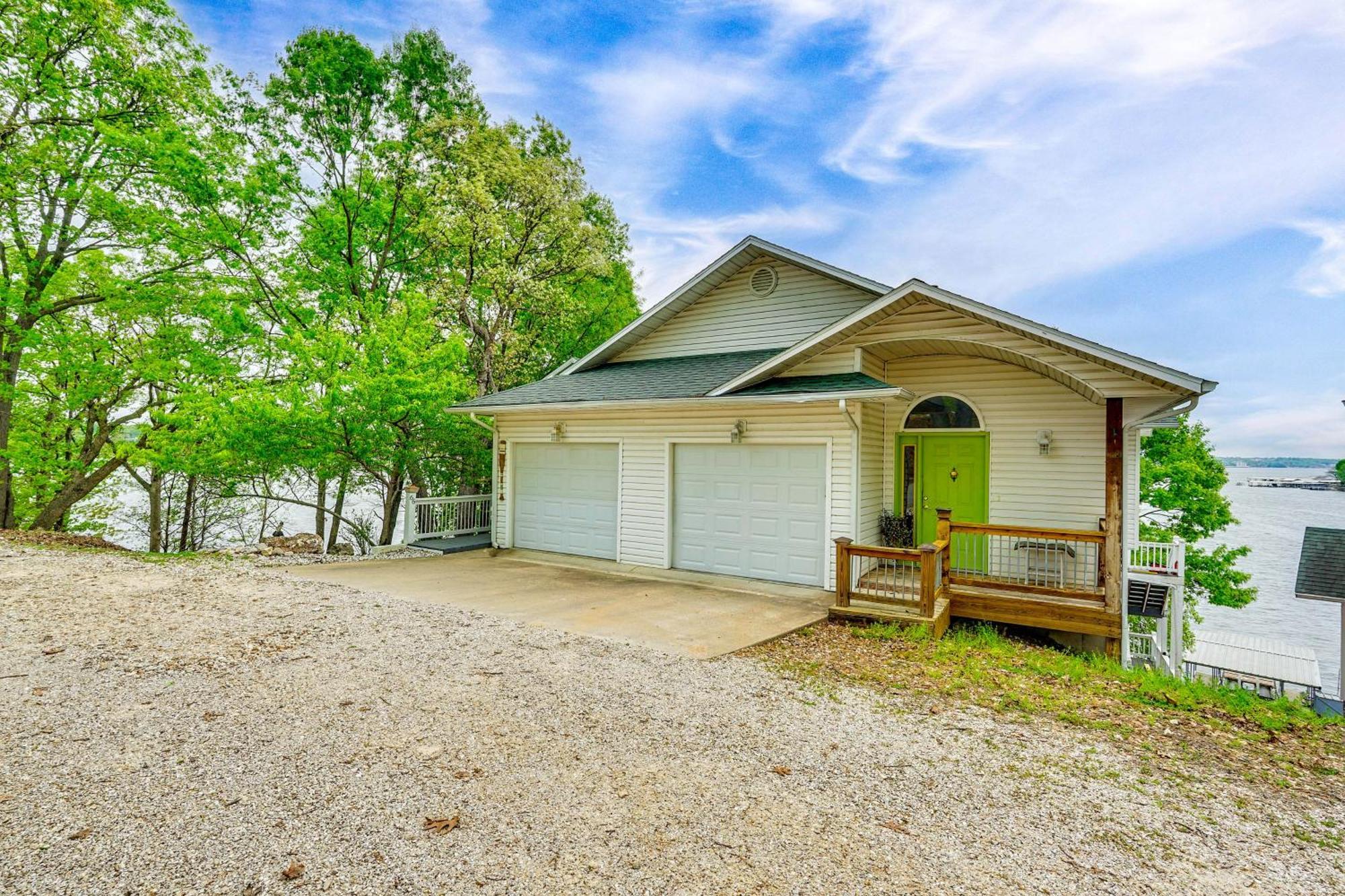 Townhouse With Shared Dock On Lake Of The Ozarks! Eksteriør billede